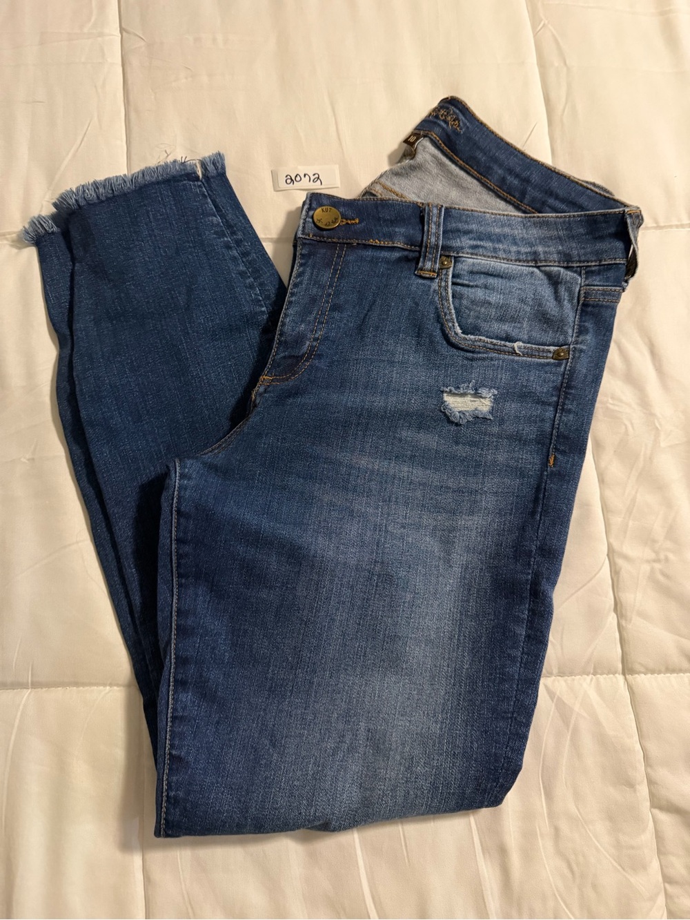 KUT From the Kloth Connie Ankle Skinny Jeans Size 10 Distressed Raw Hem